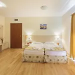 Serena Lejlighedshotel