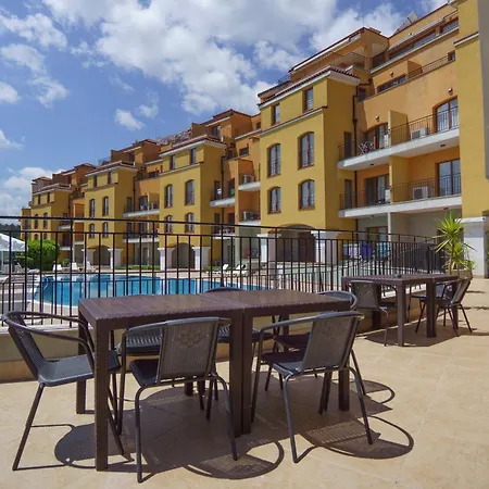 Hotel apartamentowy Serena 3*