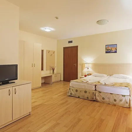 Apart Otel Serena 3*